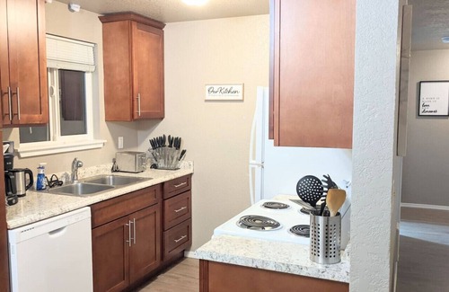 Retsil Apartment | Beautiful Midtown Apartment Huv