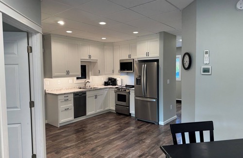 Ely Apartment | Beautiful modern 2 bedroom apartment, near trails, with big parking lot