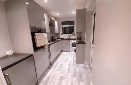 Cradley House | Beautiful modern 3-Bed House in Birmingham