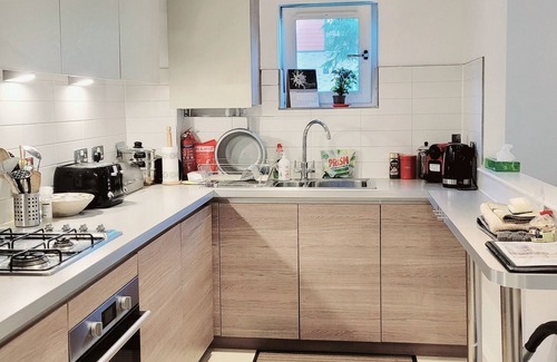 Cambridge Apartment | Beautiful modern apartment close to river and Cambridge city centre