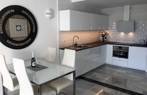 Calahonda Apartment | Beautiful modern apartment close to beach
