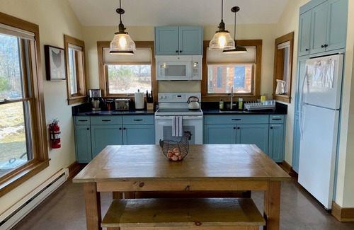 Hartland Four Corners Cabin | Beautiful Modern Cabin on a Vermont Farm - Stunning Panoramic Views!