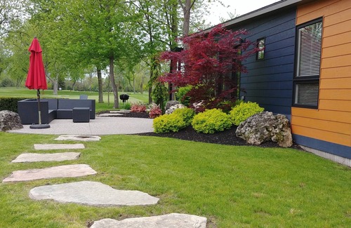 Pointe aux Roches Cottage | Beautiful modern cottage for rent located on a golf course