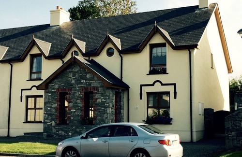 Kenmare Cottage | Beautiful Modern Cottage Kenmare