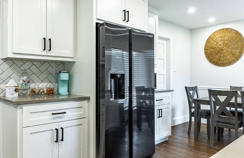Katy House | 🏡Beautiful modern entire home in Katy, Tx❤️Fully renovated!