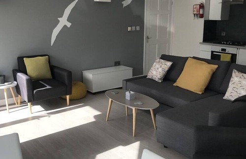 Newquay Apartment | Beautiful Modern SeaView Apartment in WatergateBay