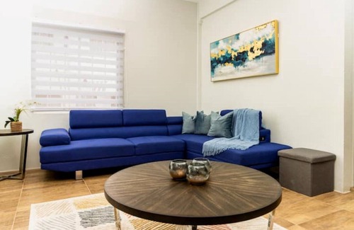 St. Anns House | Beautiful Modern Villa 2 mins from City & Attractions - The Getaway