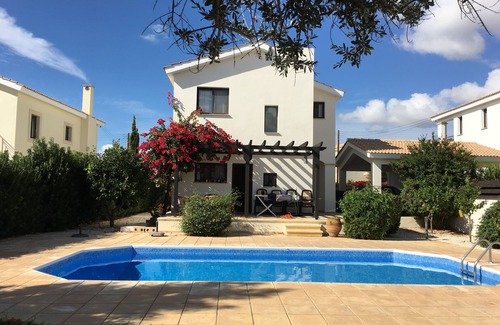 Kouklia Villa | Beautiful Mountain and ocean views, quiet, private