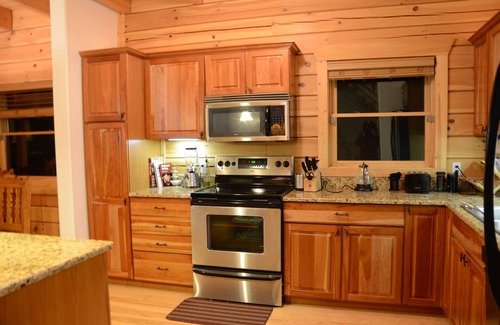 Alma Cabin | Beautiful Mountain Cabin 3BD/3.5 bath.Wonderful Views 15 miles from Breckenridge