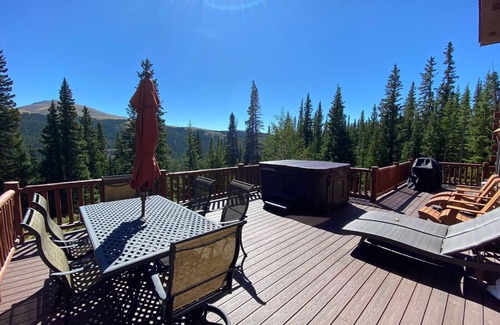Alma Cabin | Beautiful Mountain Cabin 3BD/3.5 bath.Wonderful Views 15 miles from Breckenridge