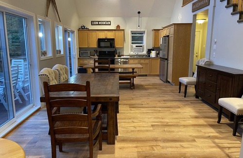 Woodstock House | Beautiful Mountain Home - Book Yours Today!