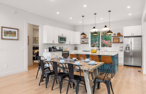 Sevierville Cabin | Beautiful mountain retreat! Amazing views, pool/hot tub, game room, firepit!