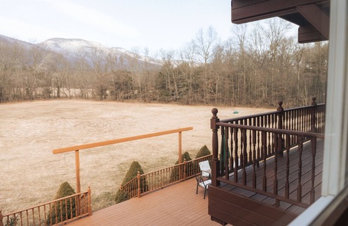 Round Top Villa | Beautiful Mountain Villa