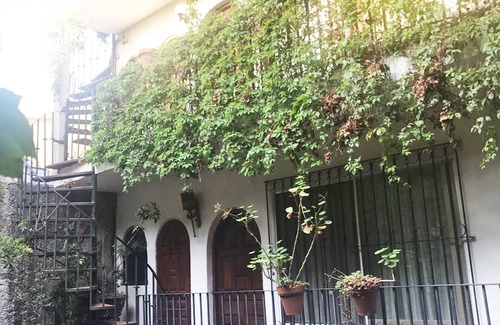 Downtown Queretaro House | Beautiful rooms in colonial site, downtown private property, own bathroom.