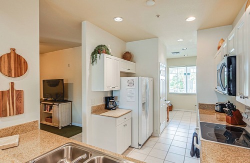 Naples Condo | Beautiful Naples Golf Villa in Famous Lely Resort!