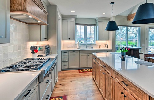 Nashville House | Beautiful Nashville Home Near Downtown w/Hot Tub!