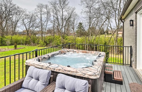 Nashville House | Beautiful Nashville Home Near Downtown with Hot Tub!