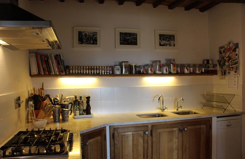 Seggiano House | Beautiful natural stone house with pool in the middle of an olive grove