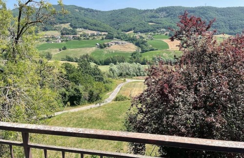 Borgo Val di Taro House | Beautiful newly refurbished home on Tuscan border