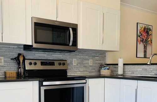 Aspen Hill House | Beautiful neighborhood - 2BR Townhouse