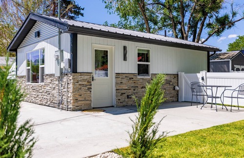 Cody House | Beautiful NEW 1-bed, 1-bath right in downtown Cody! Sleeps up to 4.