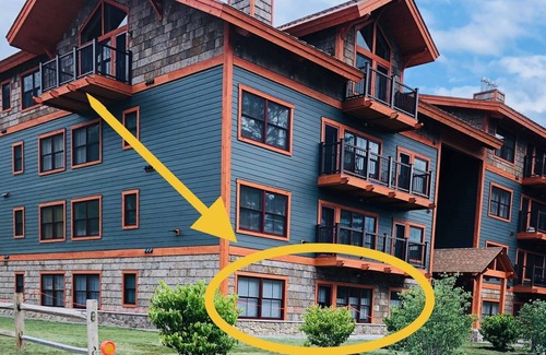 Cranmore Birches Condo | Beautiful New 1st floor Condo at the base of Cranmore Mountain