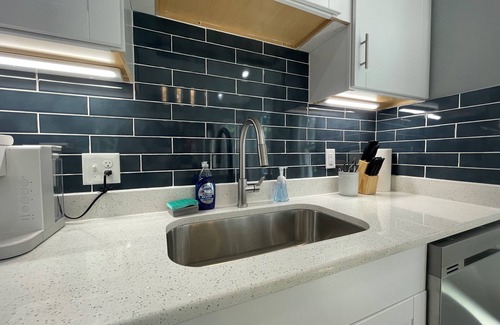 Worcester Apartment | Beautiful New 2 BD near Hospitals, Free Parking
