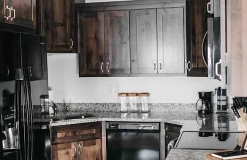 Logan Condo | Beautiful New 3 BR 2BA Townhome, No stairs!