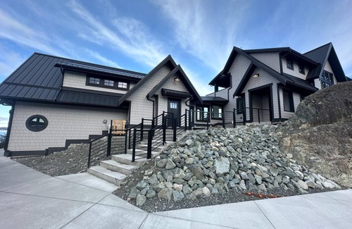 Telegraph Cove House | Beautiful new 3 bedroom house with stunning ocean views! A short walk to marina.