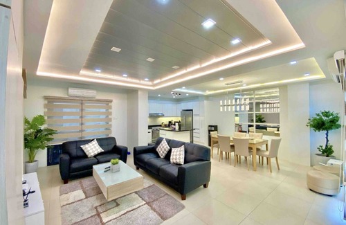 Poblacion District House | Beautiful new 3 level luxury Town House Davao City