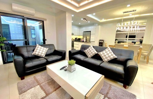 Poblacion District House | Beautiful new 3 level luxury Town House Davao City