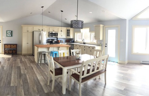 Tracadie House | Beautiful New 5 Bedroom Waterfront Home With Over 3000 Sq. Ft Of Living Space!