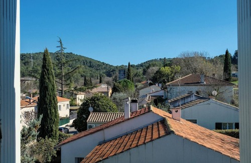 Grand Sud Apartment | Beautiful new apartment for 4 people. Wifi, air conditioning, parking, balcony