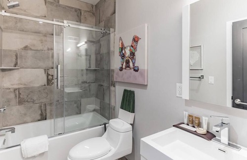 Fairmount Apartment | Beautiful new construction three bedroom, two bathroom in the heart of Fairmount