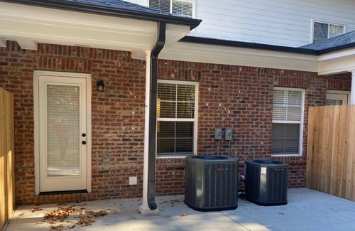 Oxford Condo | Beautiful new Fieldstone Farms 3/3.5 Condo 2 miles from the Grove