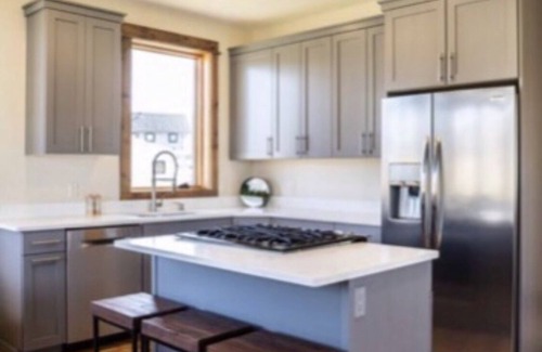 Victor House | Beautiful new home in Teton Valley/Mountainside Village