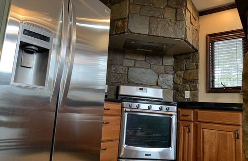 Wetmore Cabin | Beautiful new home on chain of lakes 20 minutes from Pictured Rocks
