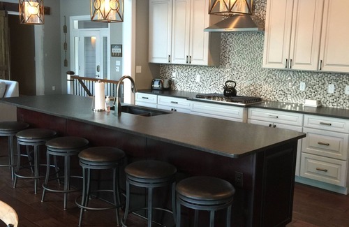 Big Creek House | Beautiful New Home on Norris Lake