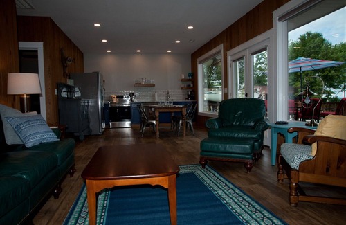 Guntersville House | Beautiful, new house on Lake Guntersville!