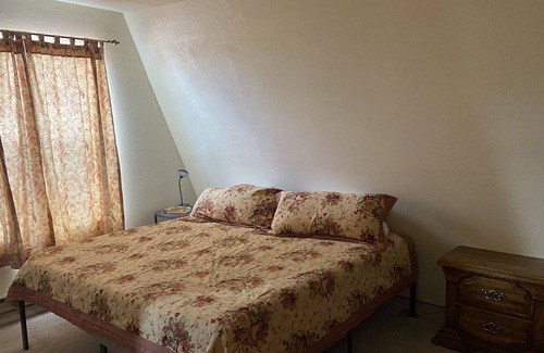 Edgewood House | Beautiful New Mexico Come and Experience True Enchantment