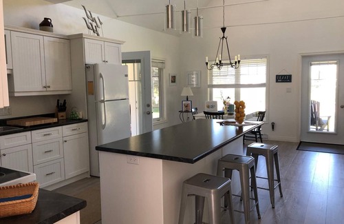Stanhope House | Beautiful NEW vacation rental/Entrance to National Park walk to the beach