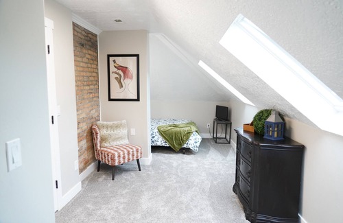 Logan House | Beautiful New York Style Loft In Downtown Logan