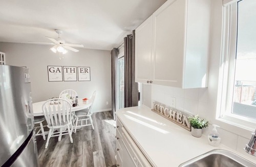 South Lethbridge House | Beautiful newly refinished Home with easy access to Lethbridge with lake close.