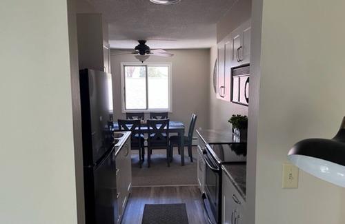 Alexandria Condo | Beautiful newly remodeled Lake Le Homme Dieu getaway