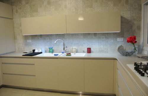 Talbieh Apartment | Beautiful Newly Renovated Jerusalem Apt for rent Kosher Kitchen
