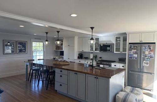 Silver Beach House | Beautiful Newly Renovated Home in New Silver Beach on Cape Cod in Falmouth, MA!