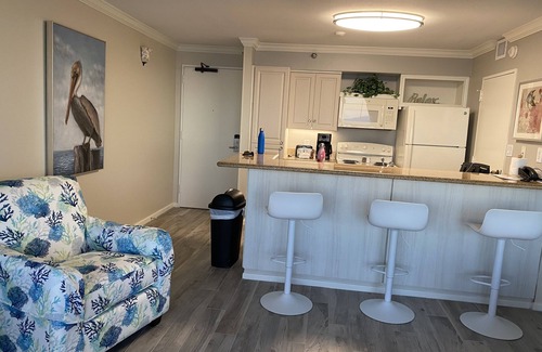 Galveston Condo | Beautiful newly renovated 1Bdrm/1 at the San Luis Resort overlooking the ocean