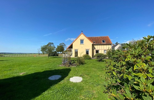 Saint-Ovin House | Beautiful Norman house with outbuilding located in the bay of Mont St Michel