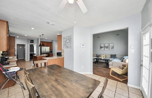 Pinehurst Of Atascocita House | Beautiful Oasis: Pool & Spa 30mins to Downtown CO