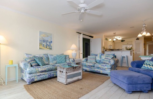 Shell Island Condo | Beautiful oceanfront condo in Ocean Dunes!